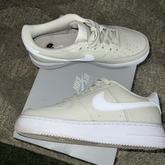 Nike Air Force 1s 6y Gray - Picture 5 of 6